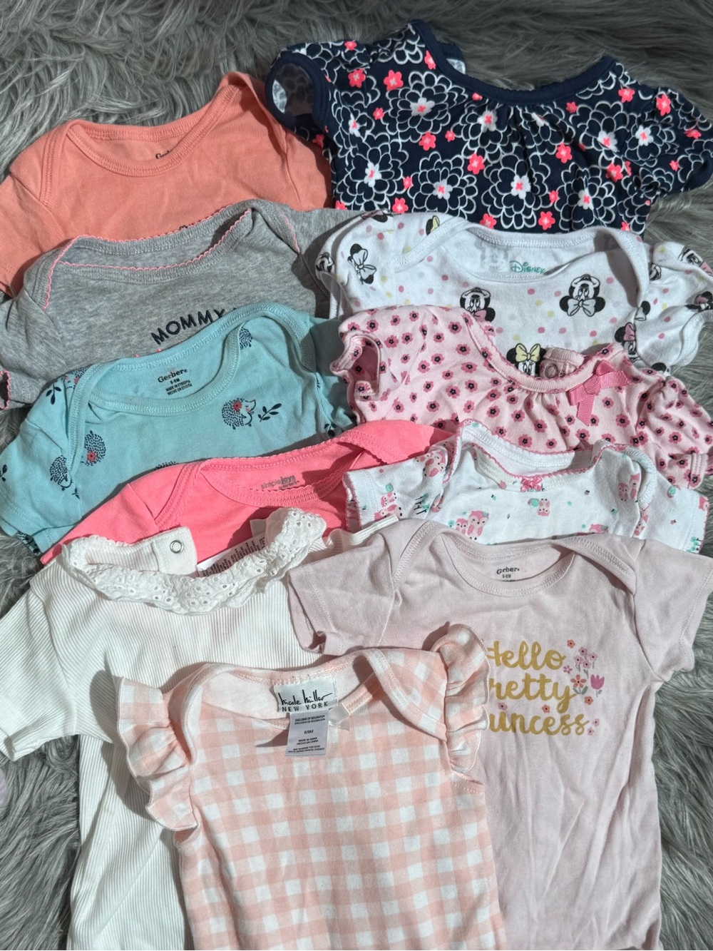 27 Piece lot of 6-9 Month Various Girl’s Clothing